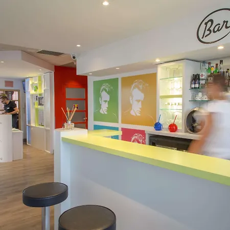 Ibis Styles Cannes 3*